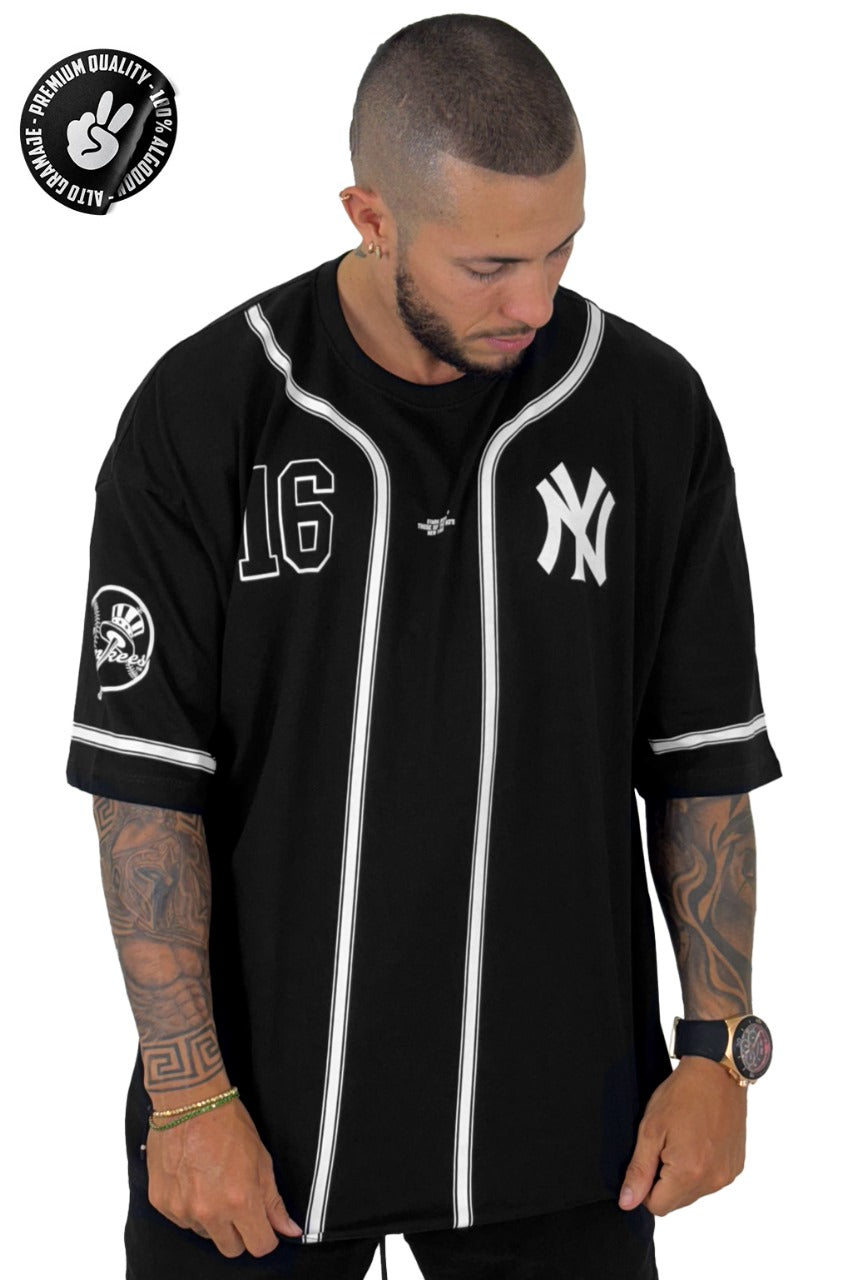 Oversize Negra Yankees 16 alto gramaje