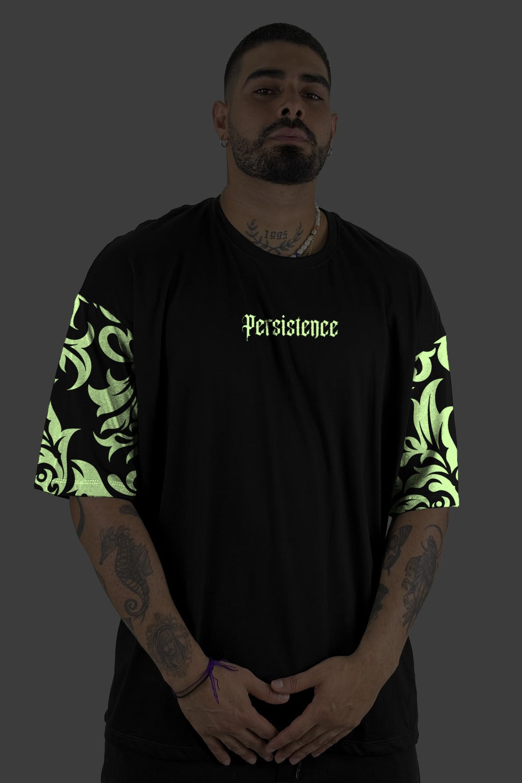 Oversize Negra Persistence Luminescence