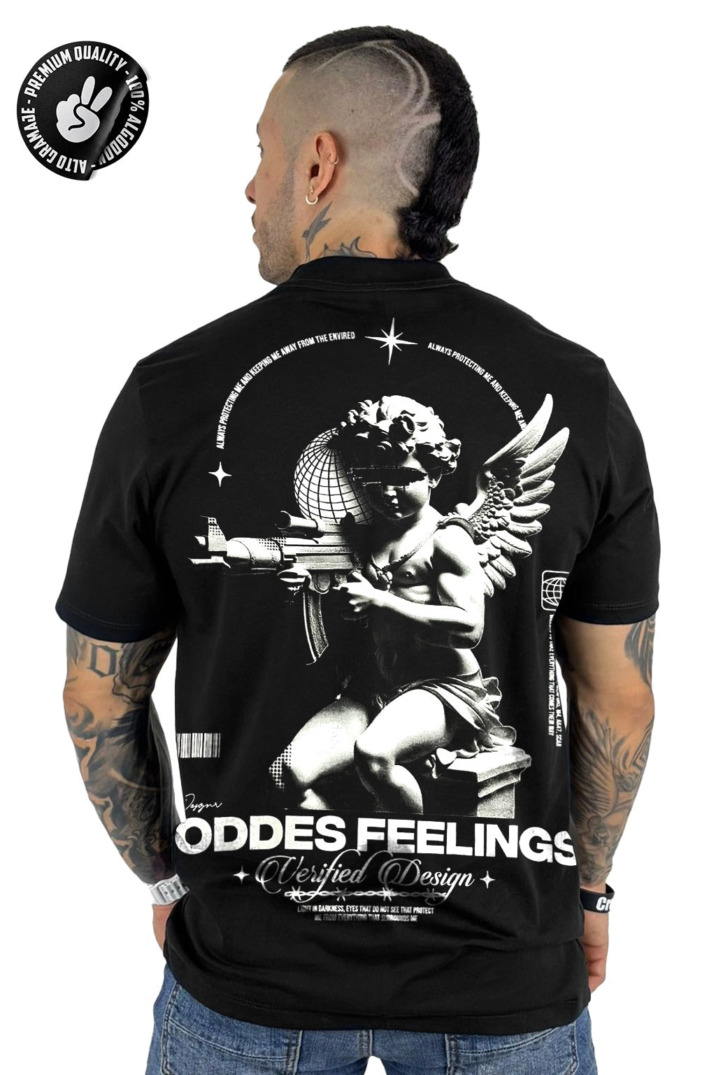 Camiseta negra good feeligs alto gramaje
