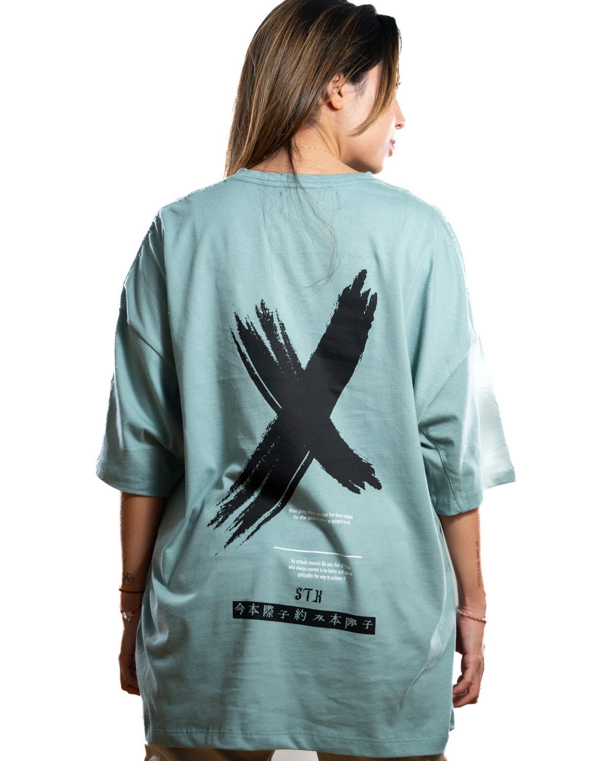 Oversize Verde Seco X letra china
