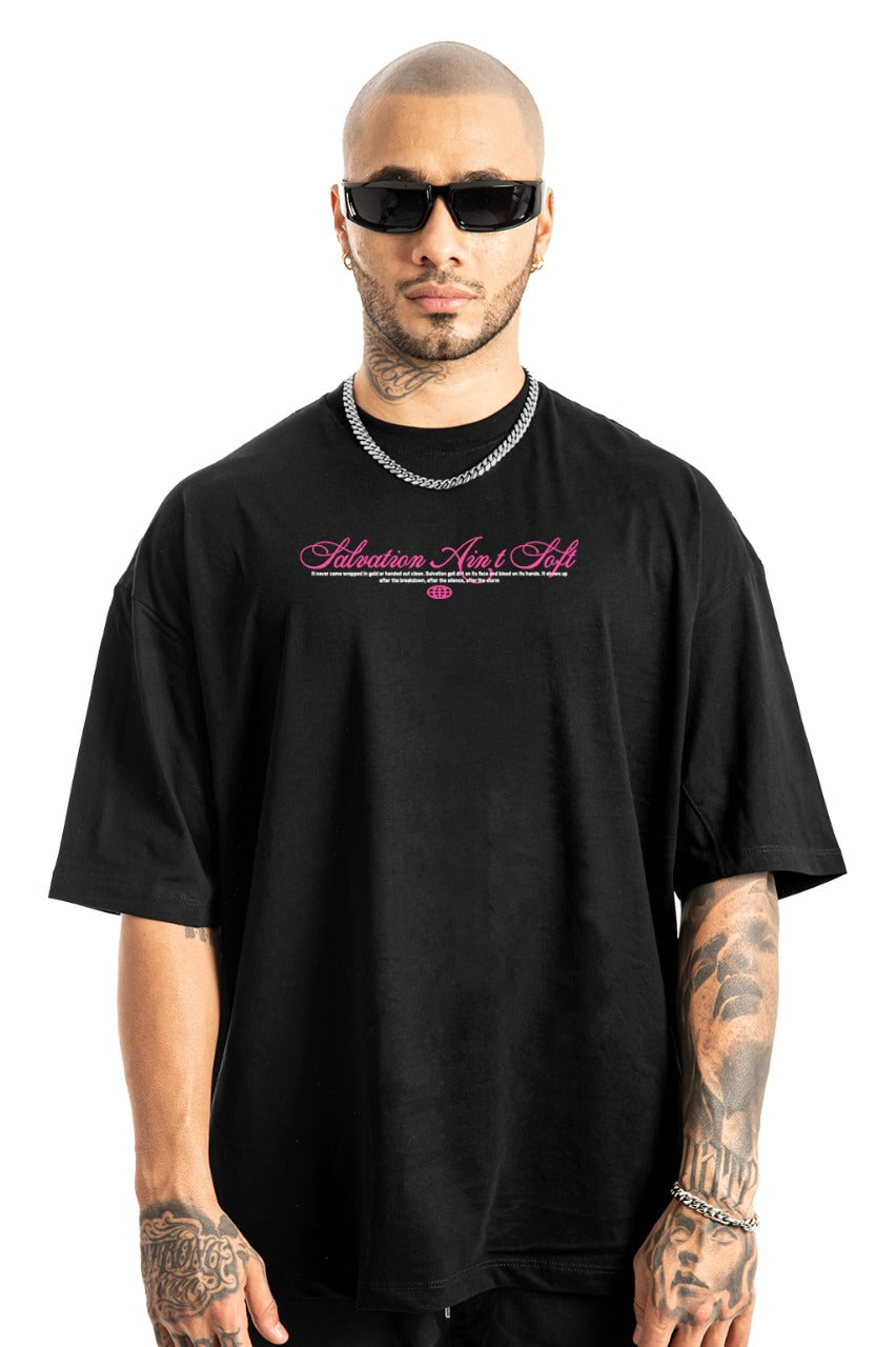 Oversize Negra Salvation Aint Soft Alto Gramaje