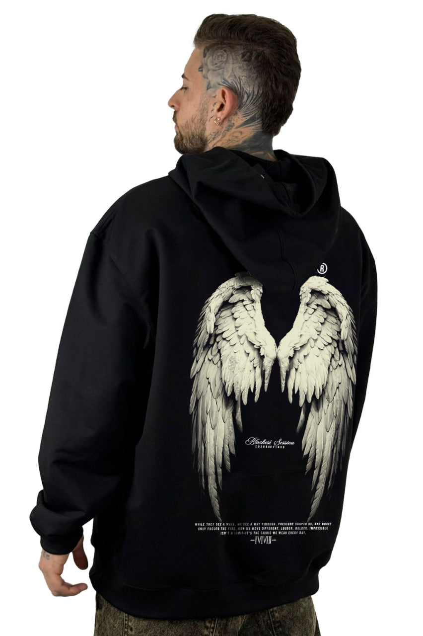 Buzo Capucha Negro Impossible Alas