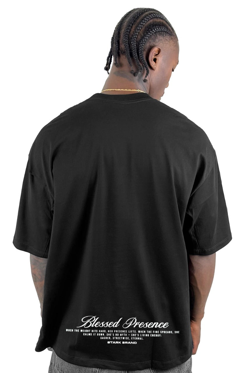 Oversize Negra Blessed Presence Alto Gramaje