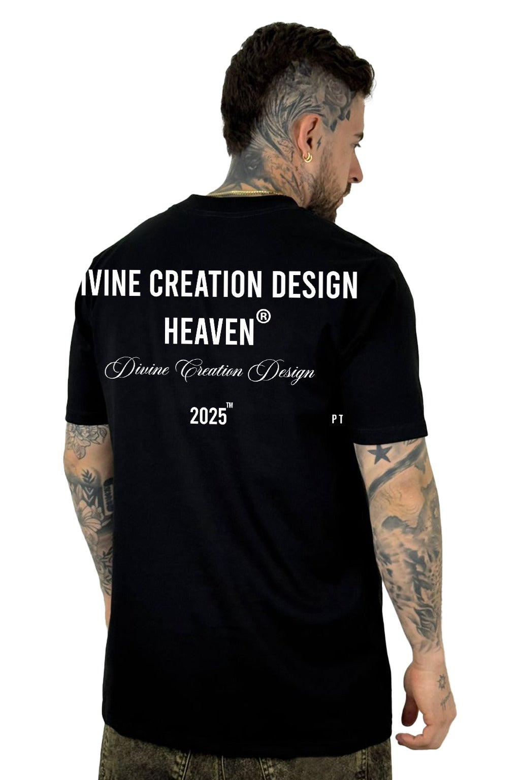 Camiseta Negra Divine Creation Desing Alto Gramaje