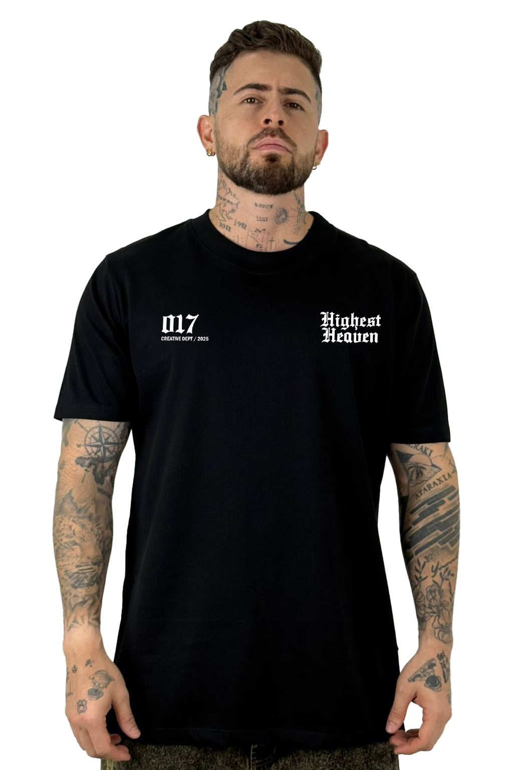 Camiseta Negra Highest Heaven Alto Gramaje