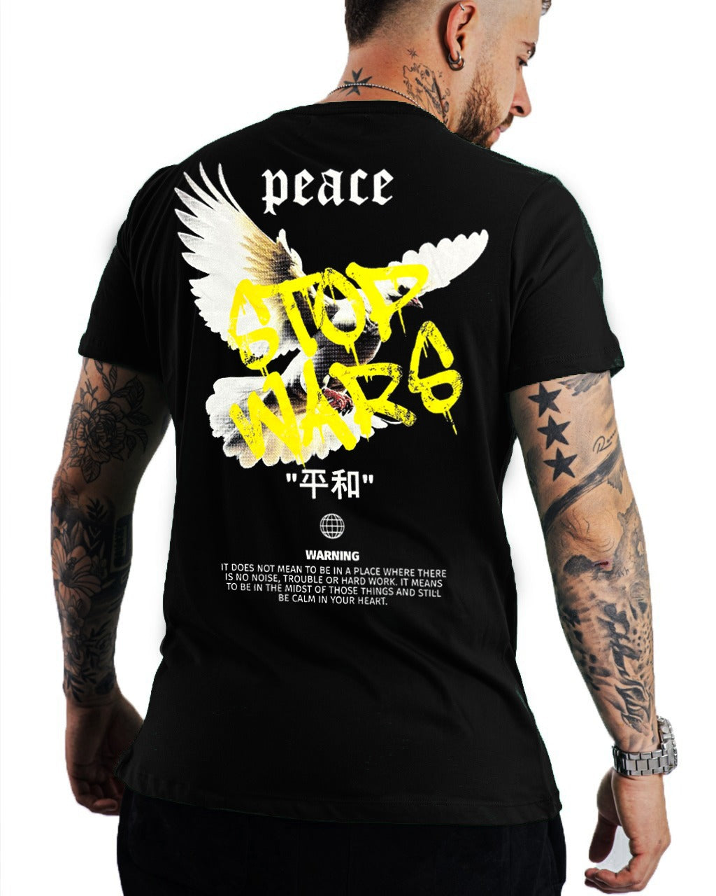 Camiseta negra peace