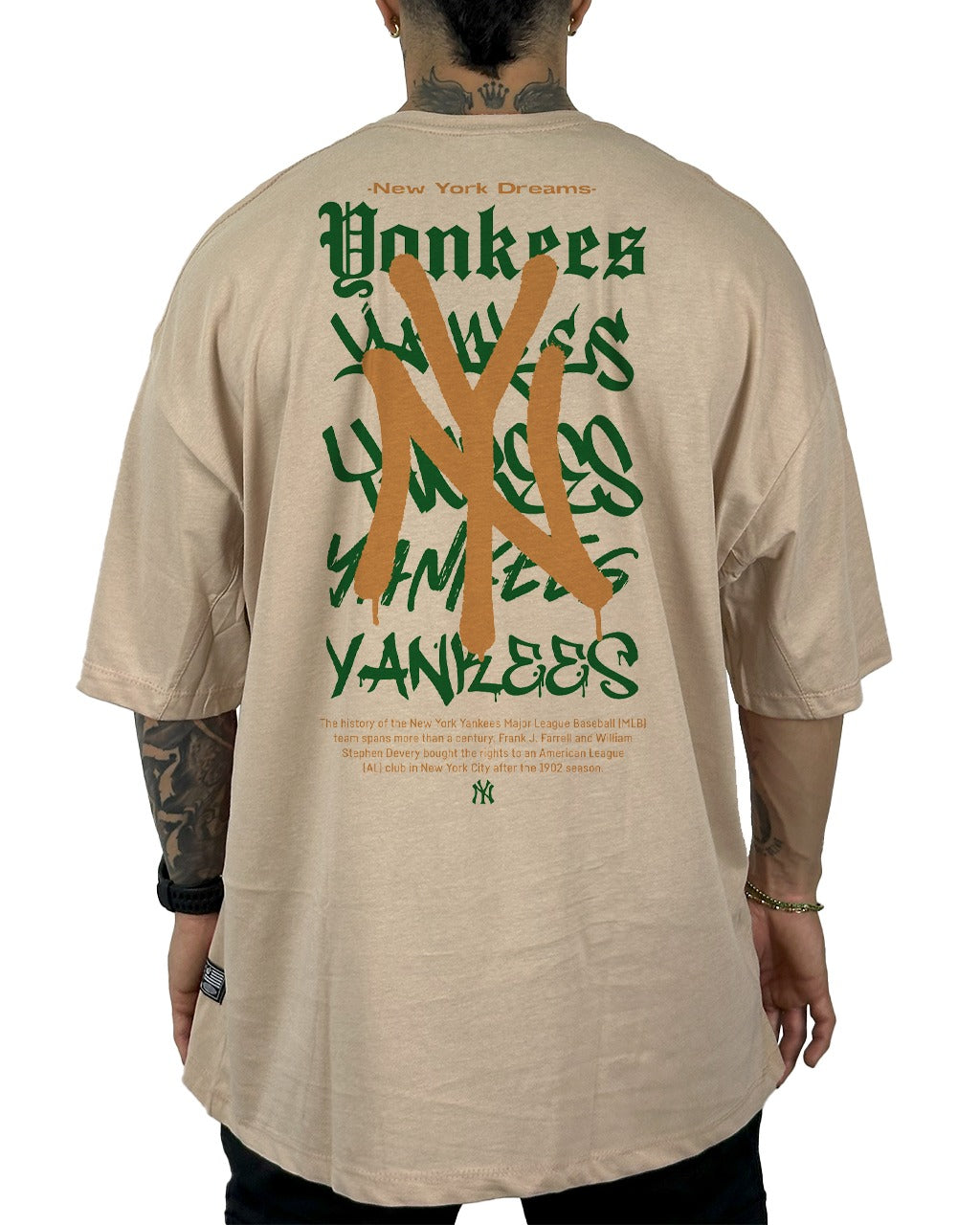 Oversize beige yankee 99 neon