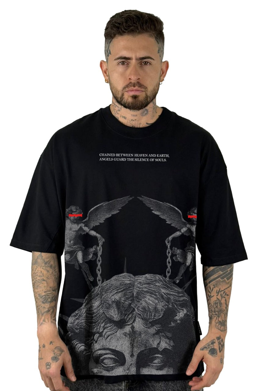 Oversize negra angels guard alto gramaje