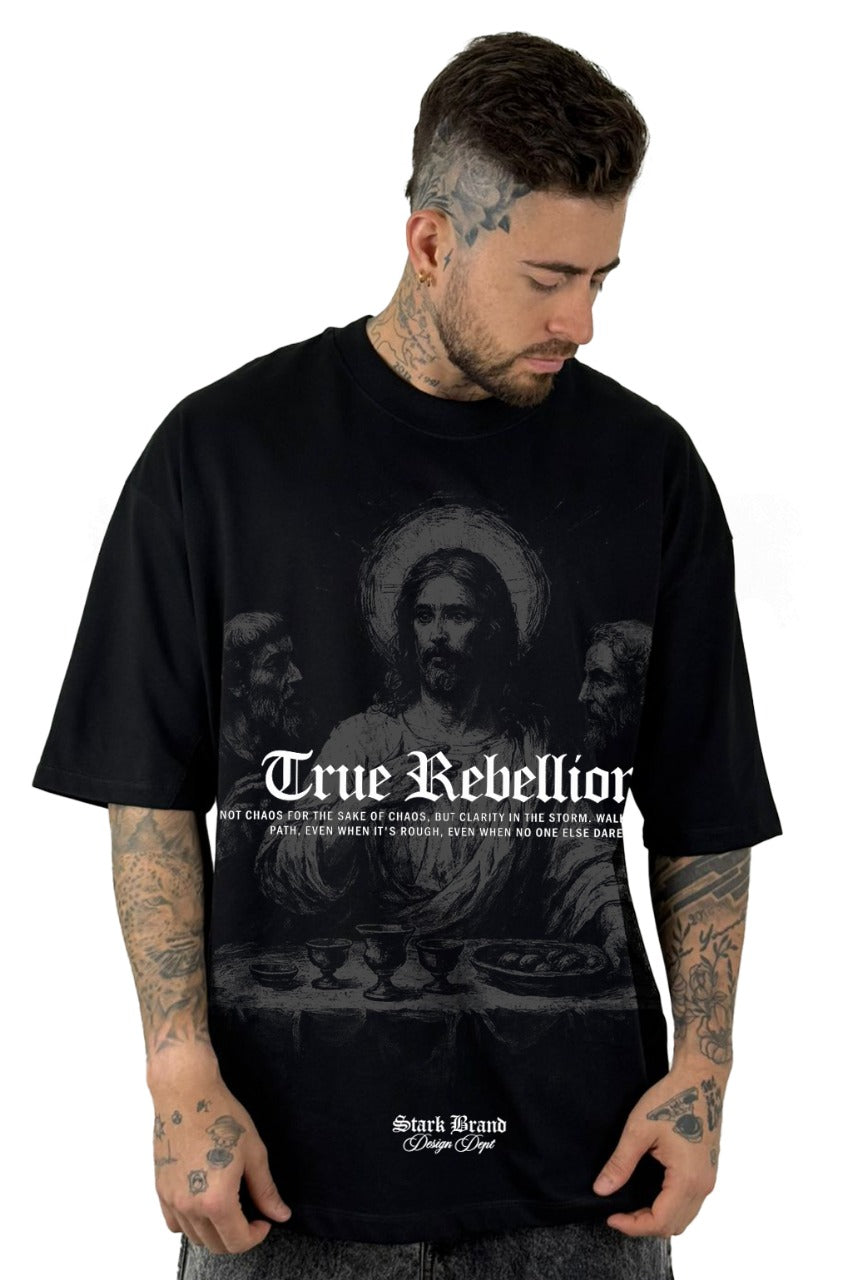 Oversize negra true rebellion alto Gramaje