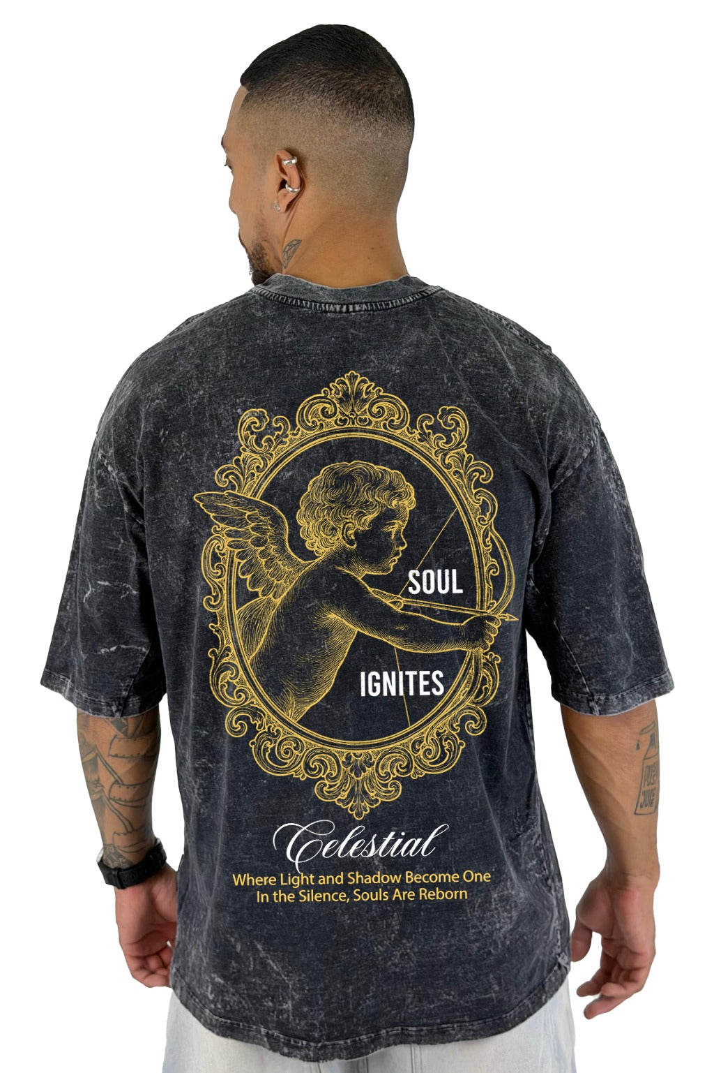 Oversize sky negra celestial ignites