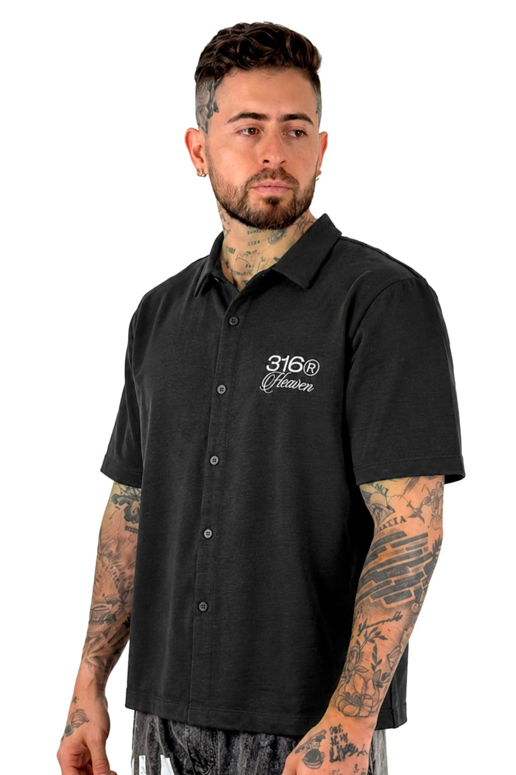 Camisa Negra Heaven Above 316