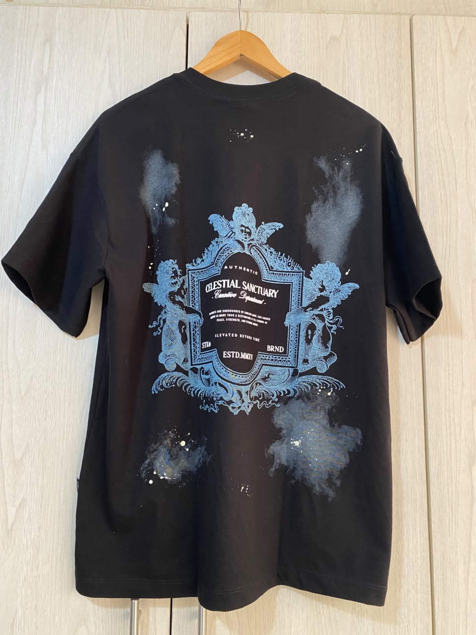 Oversize Negra Celestial Santuary Alto Gramaje