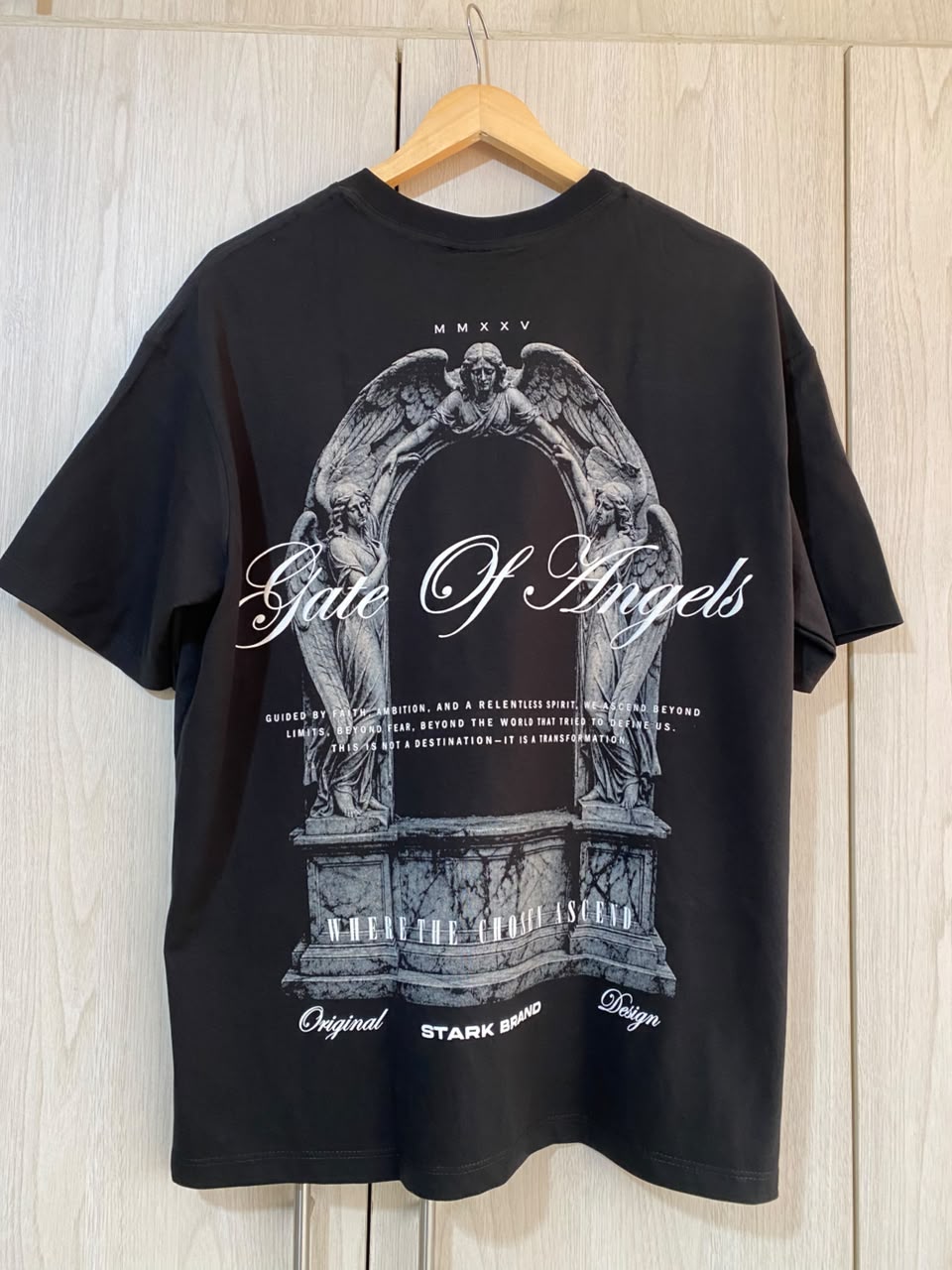 Oversize Negra Gate of Angels Alto Gramaje
