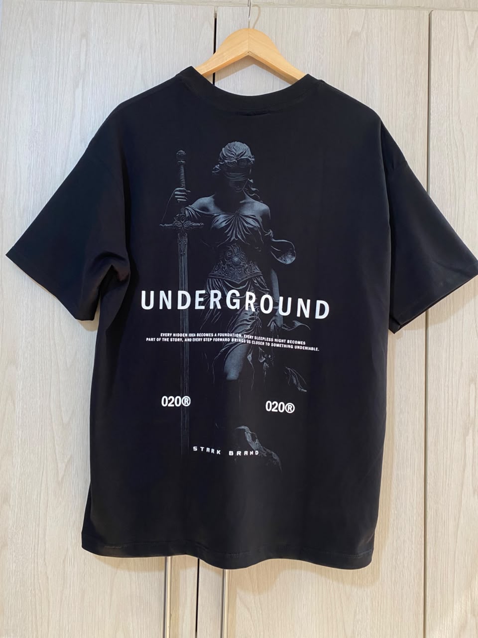 Oversize Negra Underground 020 Alto Gramaje