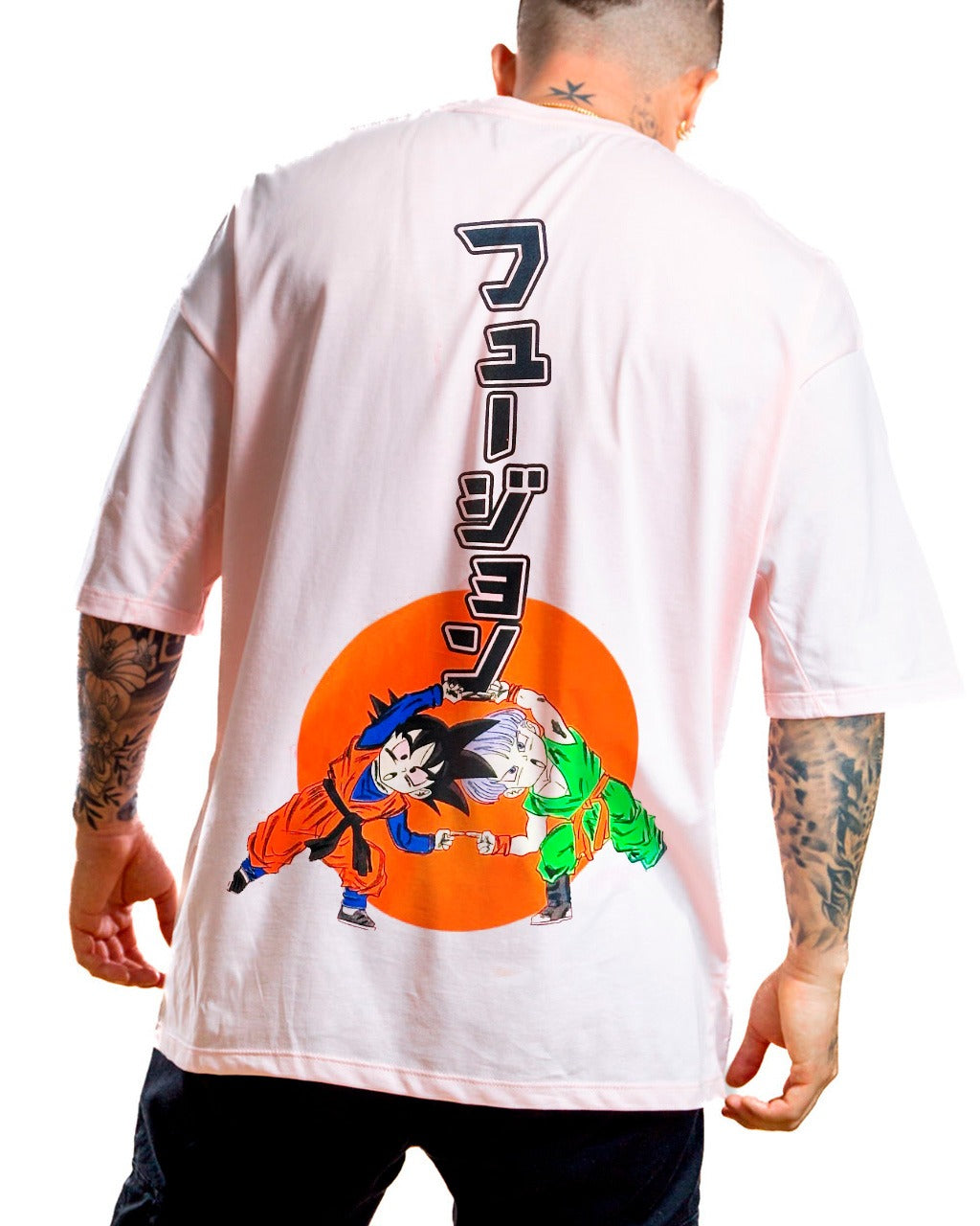 Oversize rosada capsule corp