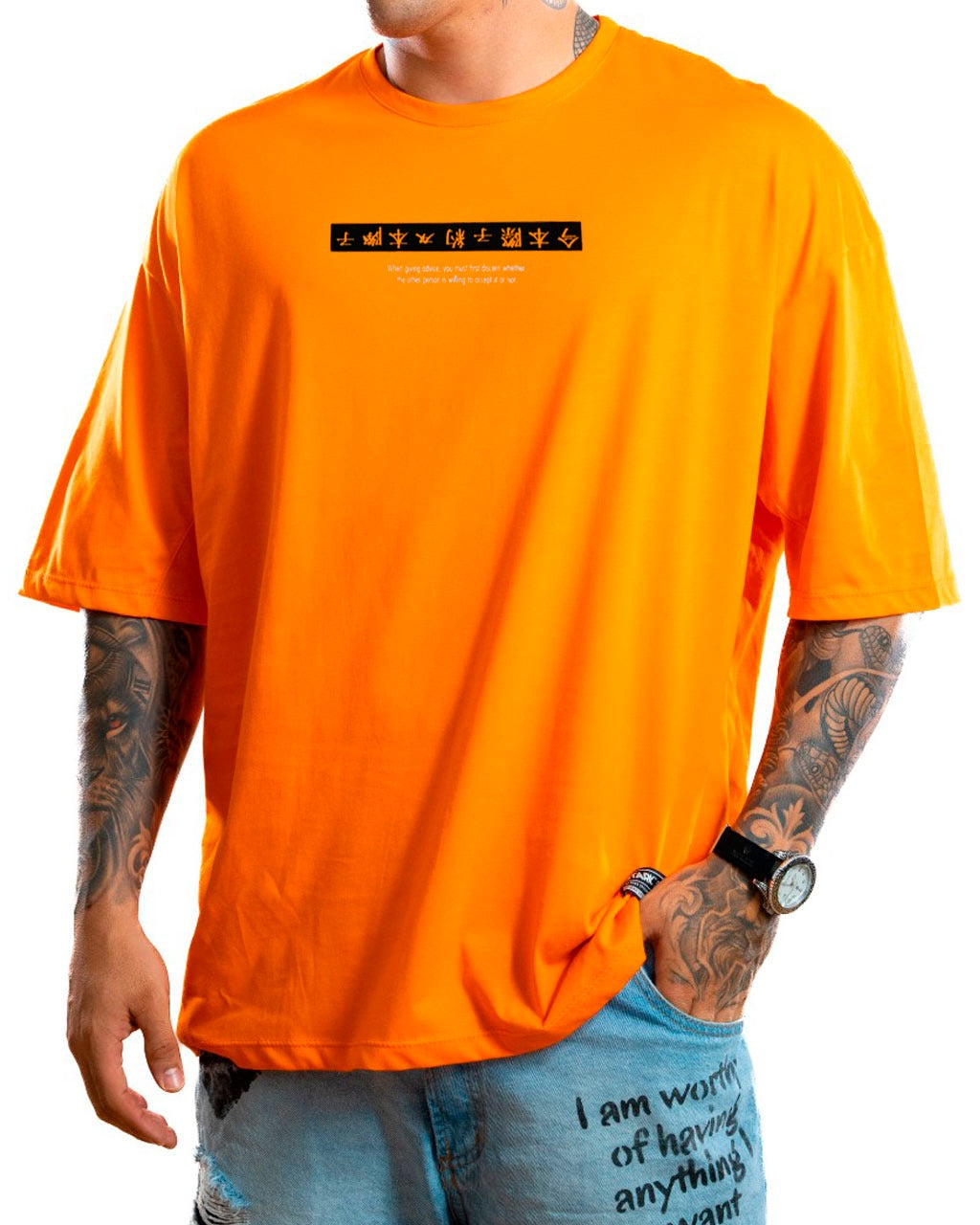 Oversize Naranja eléctrico x letra china