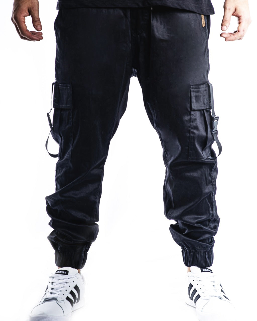 Jogger negro con Reata - Stark Brand