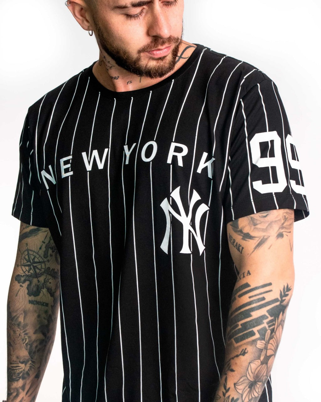 Camiseta Negra NY 99 - Stark Brand