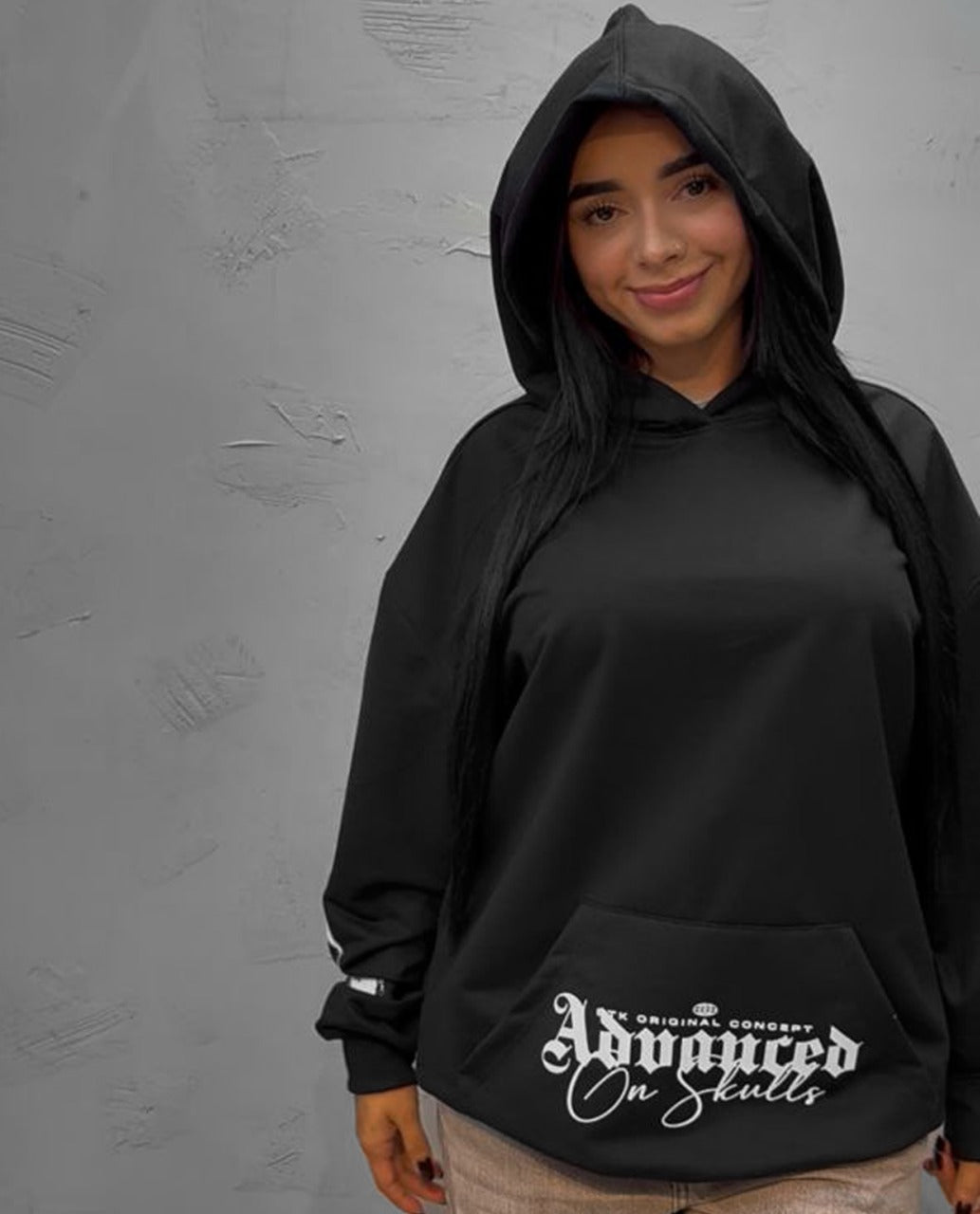 Buzo Negro capucha Advanced
