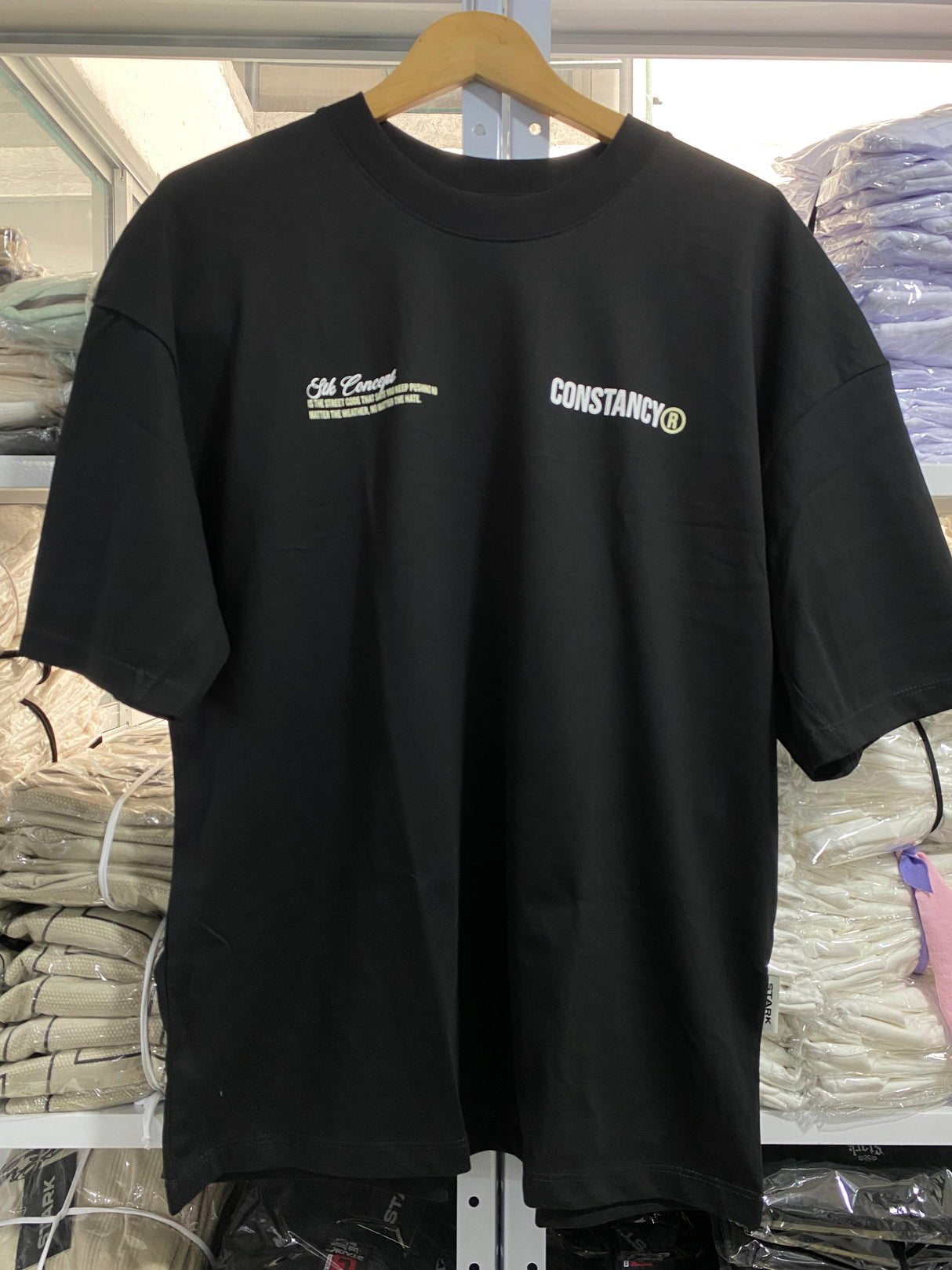 Oversize Negra Constancy Alto Gramaje
