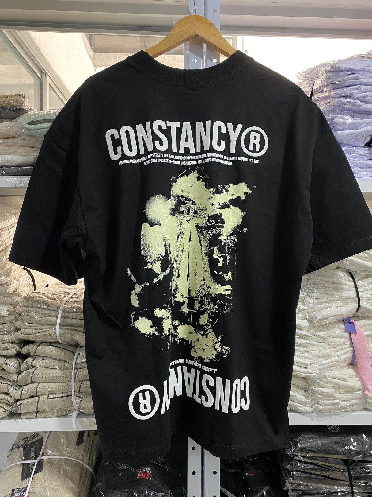 Oversize Negra Constancy Alto Gramaje