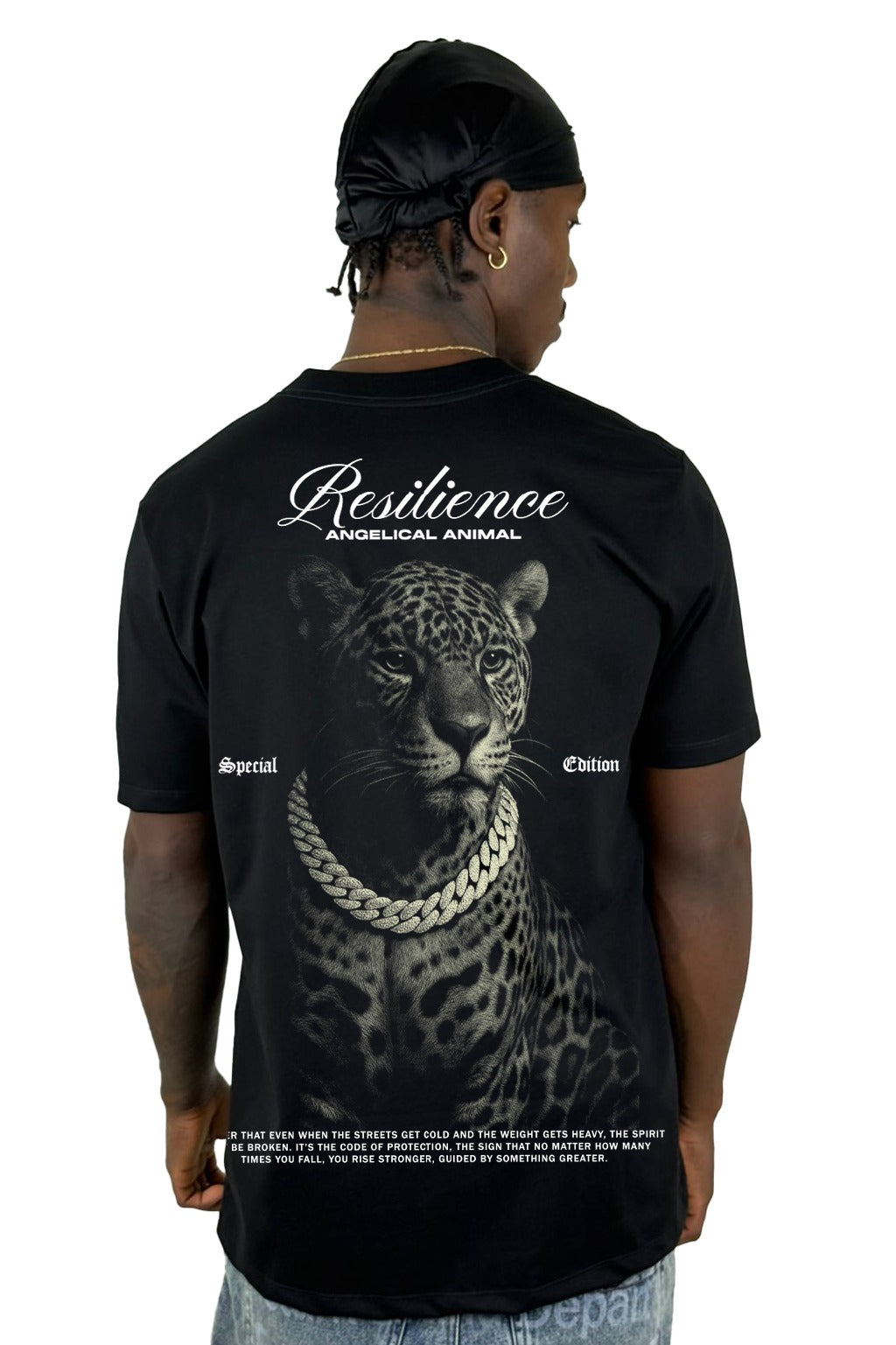 Camiseta Negra Resilience Alto Gramaje