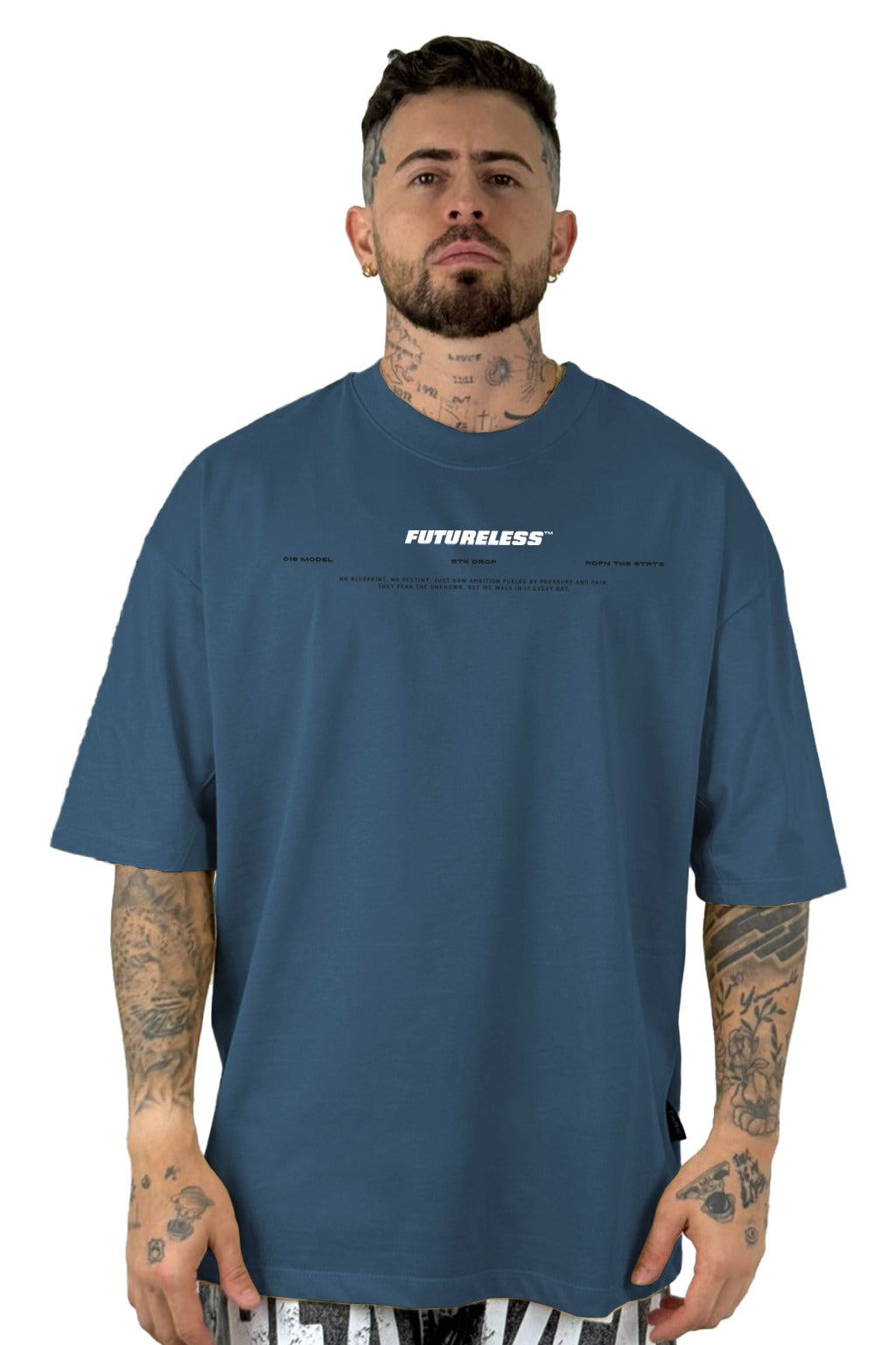 Oversize azul futureless alto gramaje