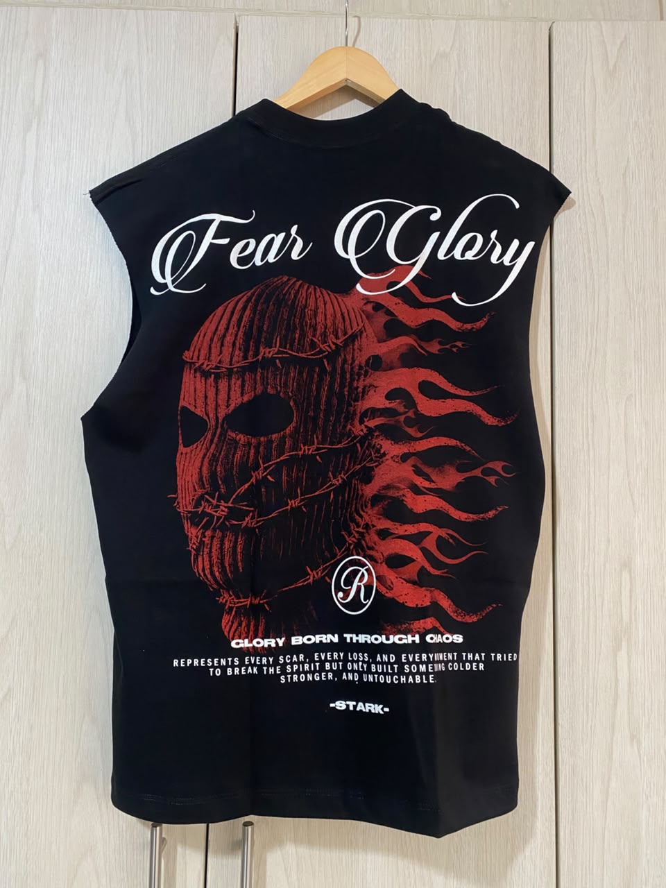Camisilla Negra Fear Glory Alto Gramaje