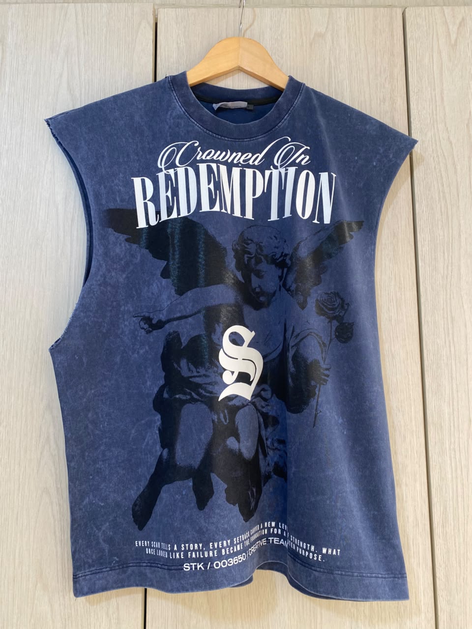 Camisilla sky Azul Redemption