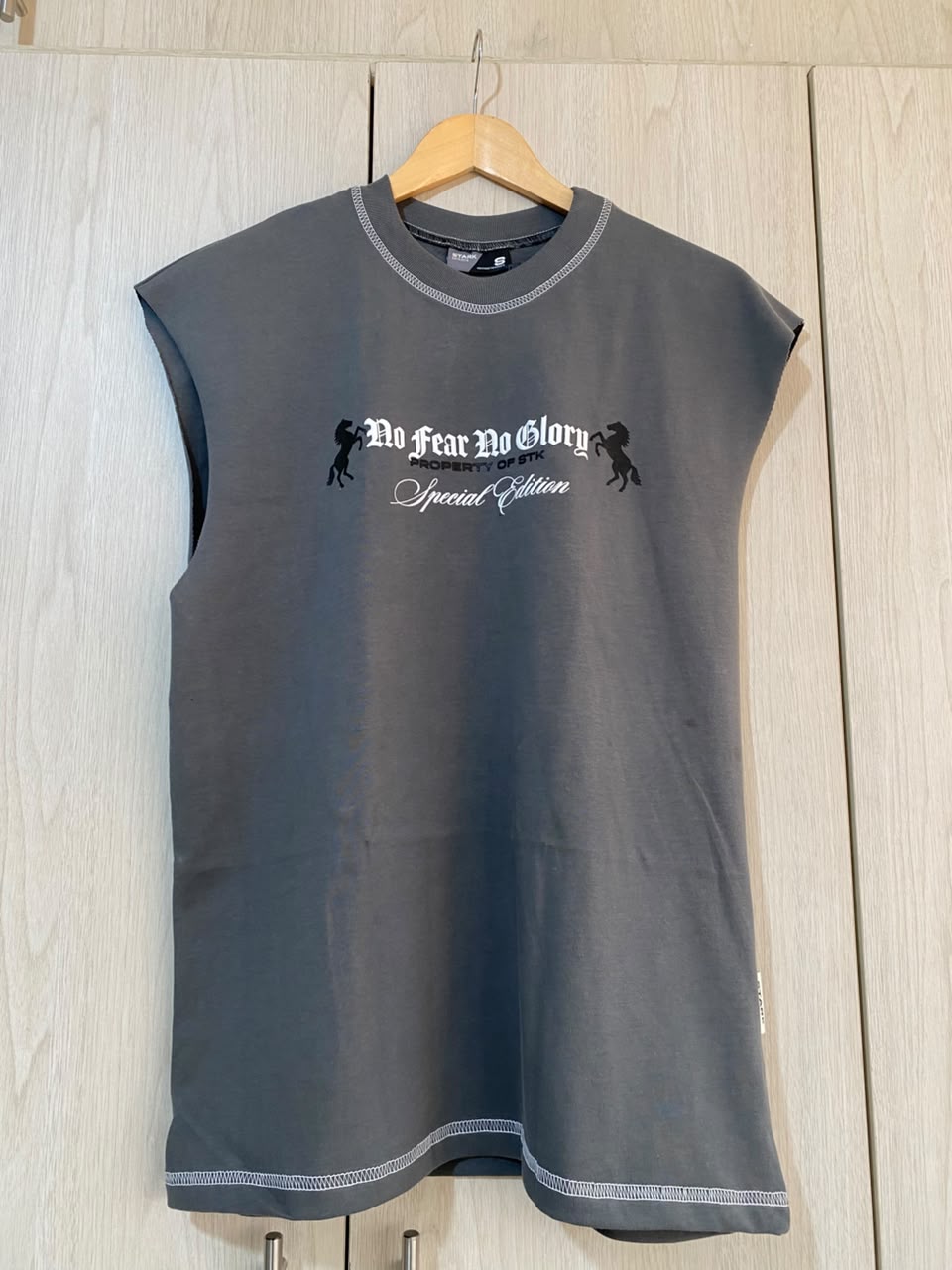 Camisilla Gris No Fear No Glory Alto Gramaje