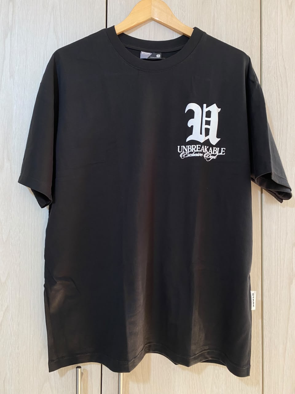 Oversize Negra Unbreakable Gladiador Alto Gramaje
