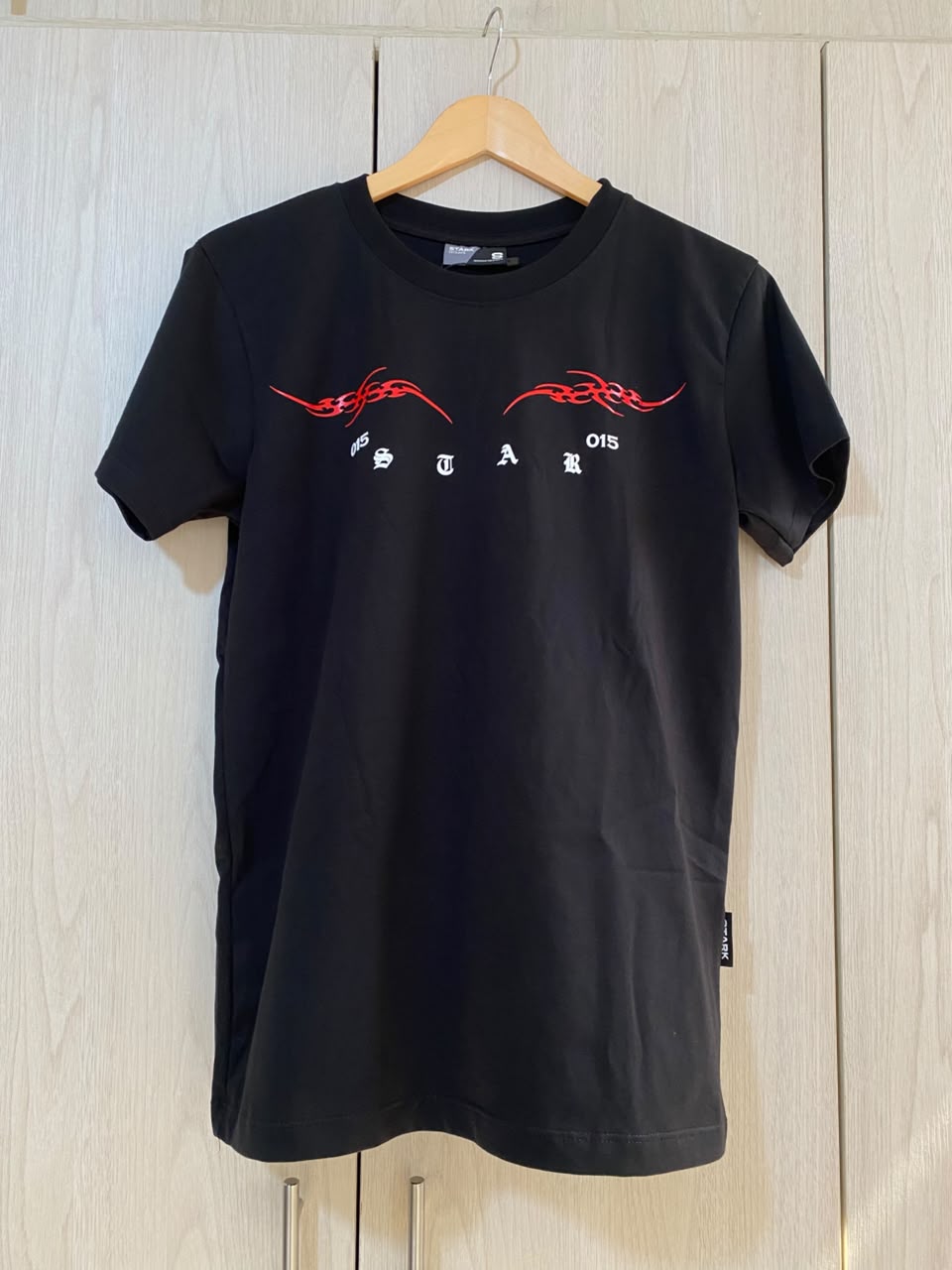 Camiseta Negra S T A R 015 Alto Gramaje