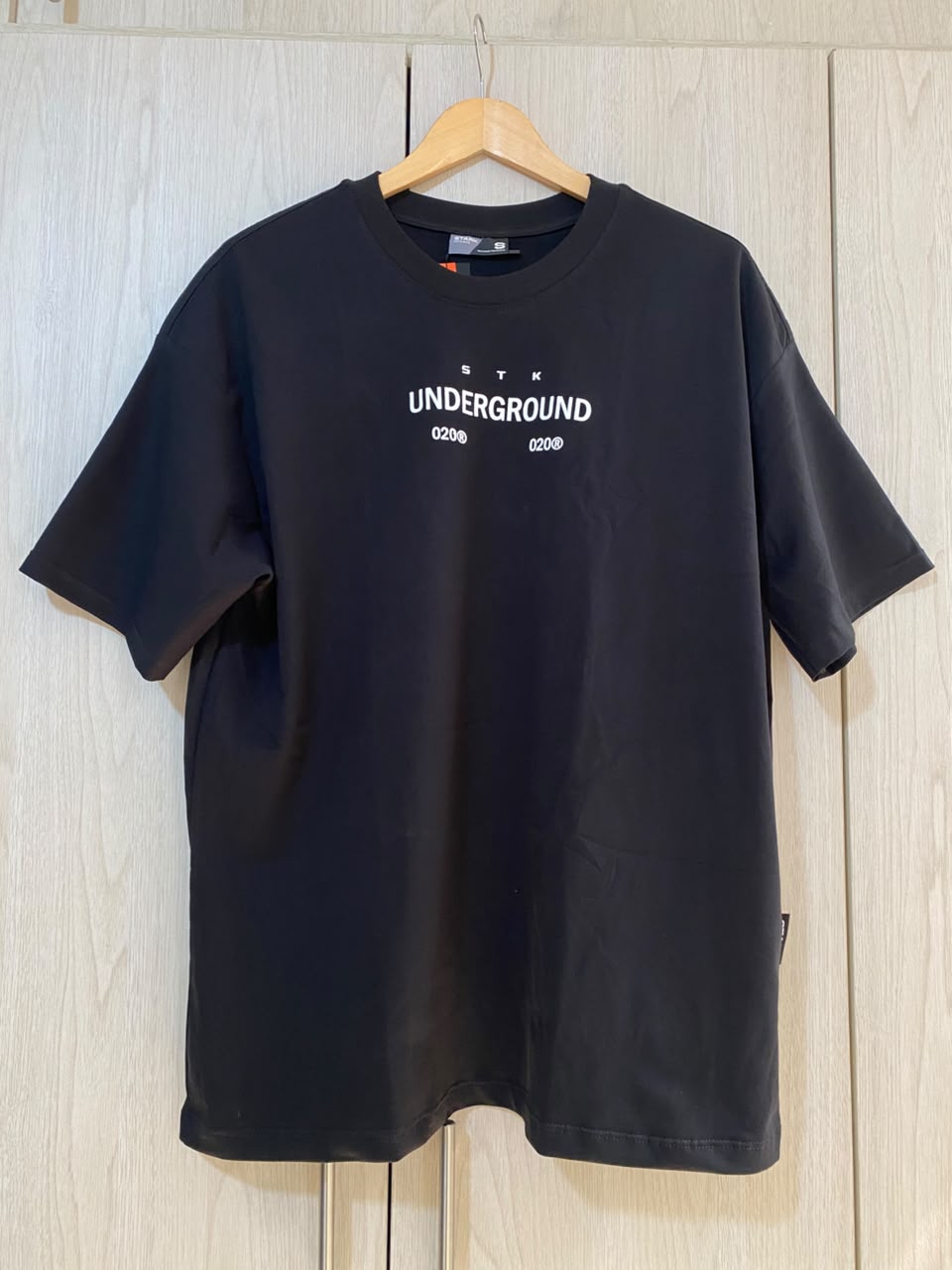 Oversize Negra Underground 020 Alto Gramaje