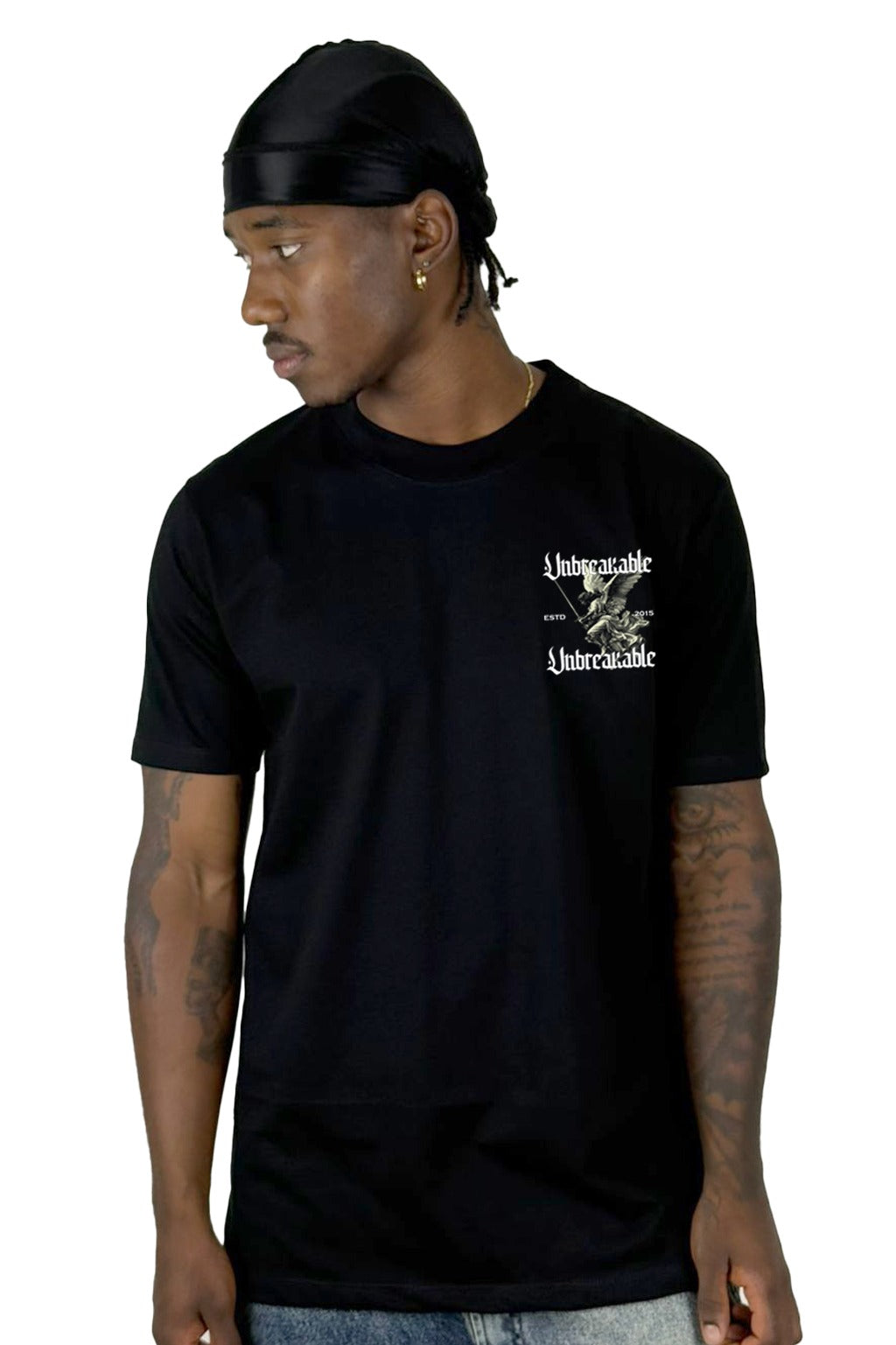 Camiseta Negra Unbreakable Alto Gramaje