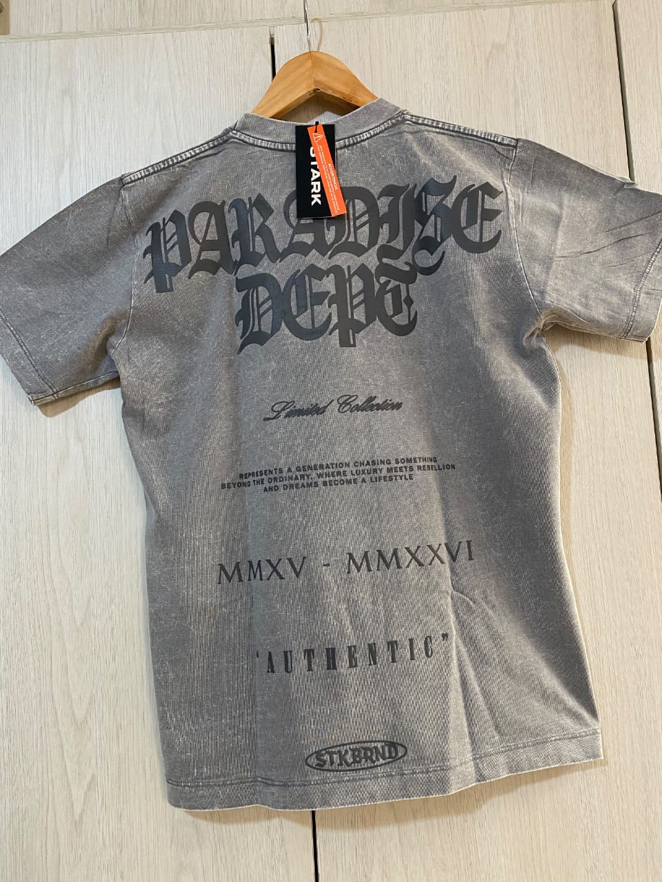 Camiseta Sky Gris Paradise Dept Alto Gramaje