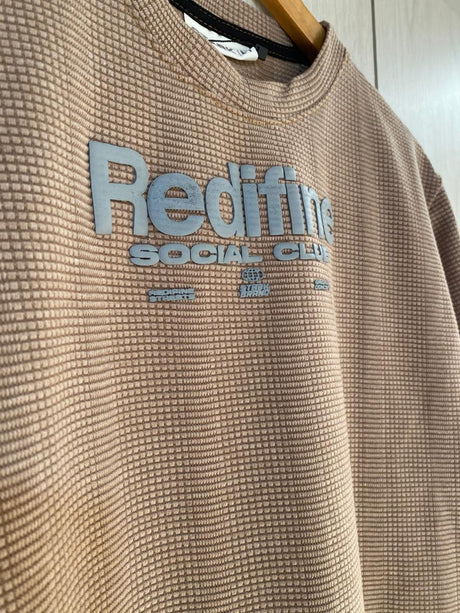 Camiseta Texturizada Arena Redifine