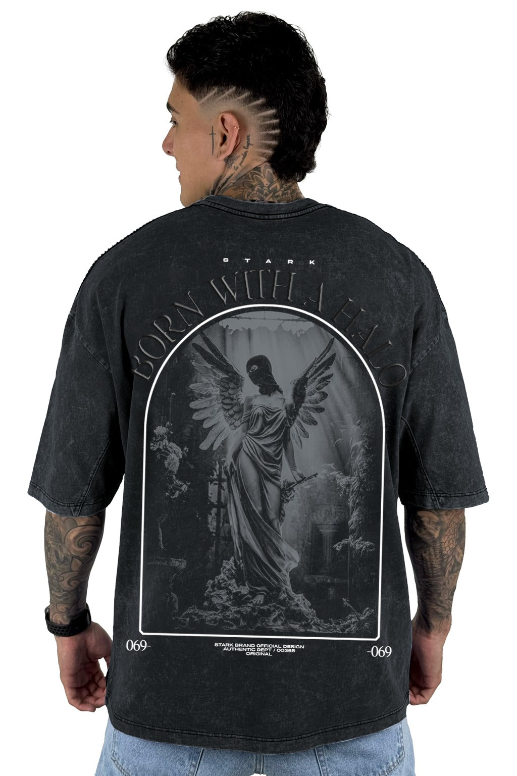 Oversize Sky Negra Born With A Halo Boxy Fit