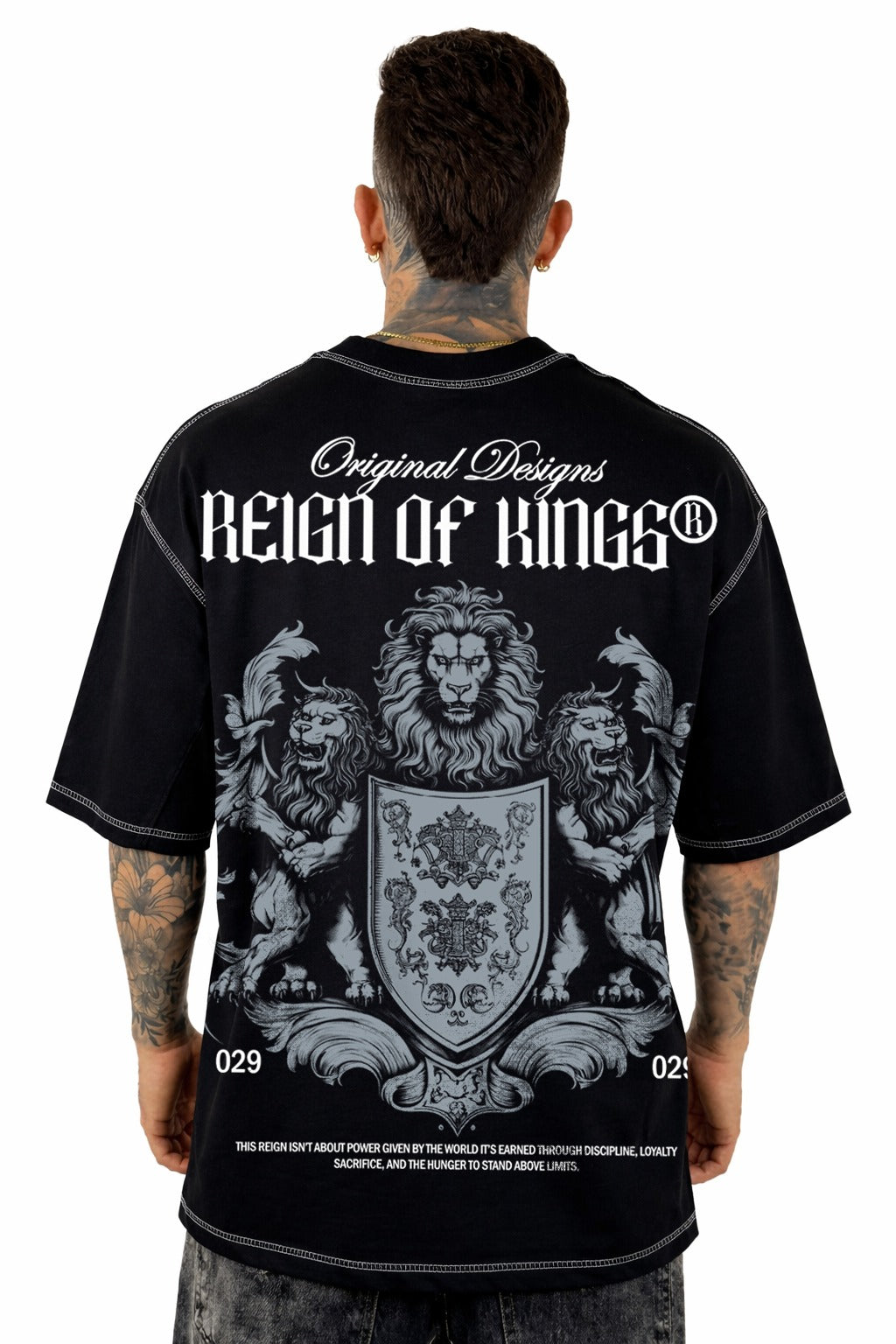 Oversize Negra Reign Of Kings Hilo Blanco  Alto Gramaje