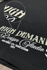 Camiseta Negra Nigh Demand