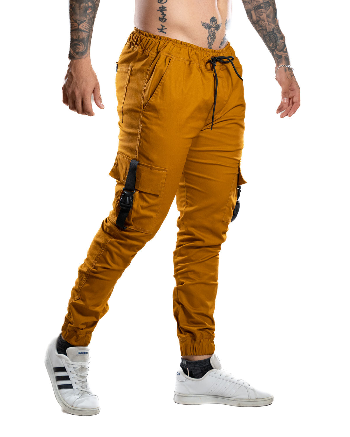 Pantalon jogger online mostaza